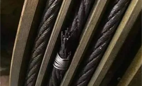 無知操作，事故誰擔(dān)？